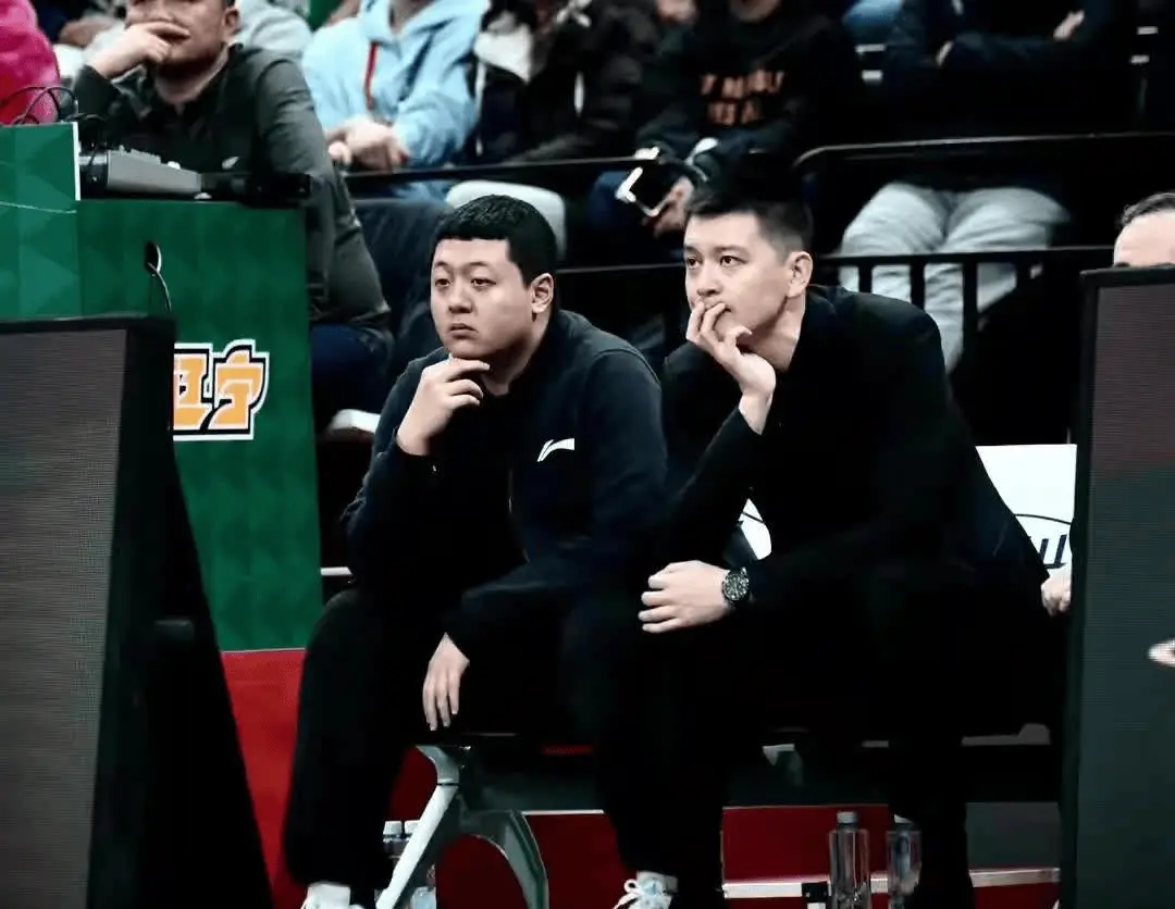 率不会和莫, 如果辽篮真, div